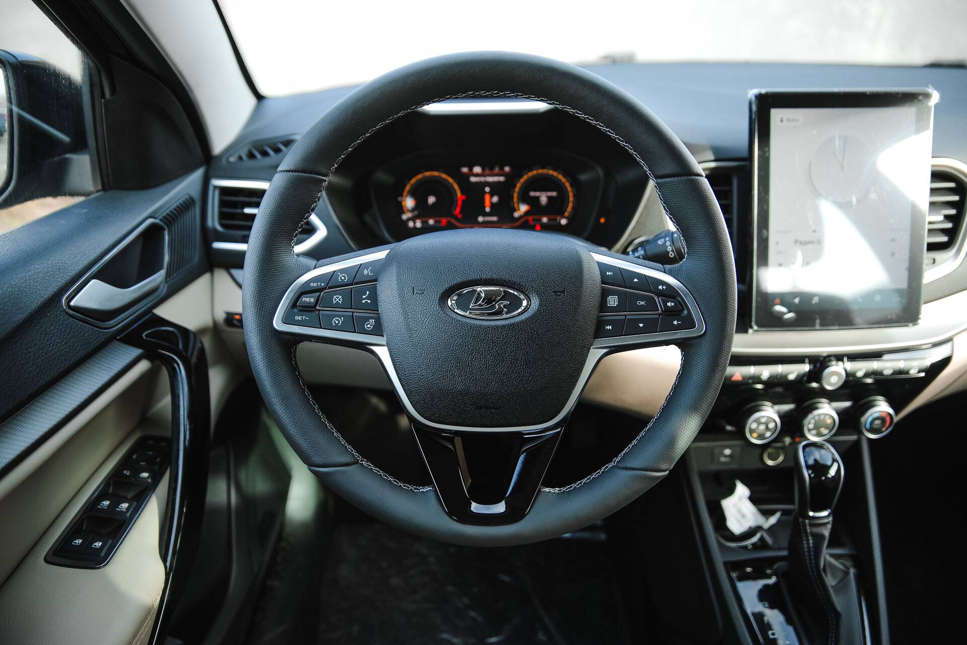 Lada Vesta седан Techno 24 1.8 122hp AT