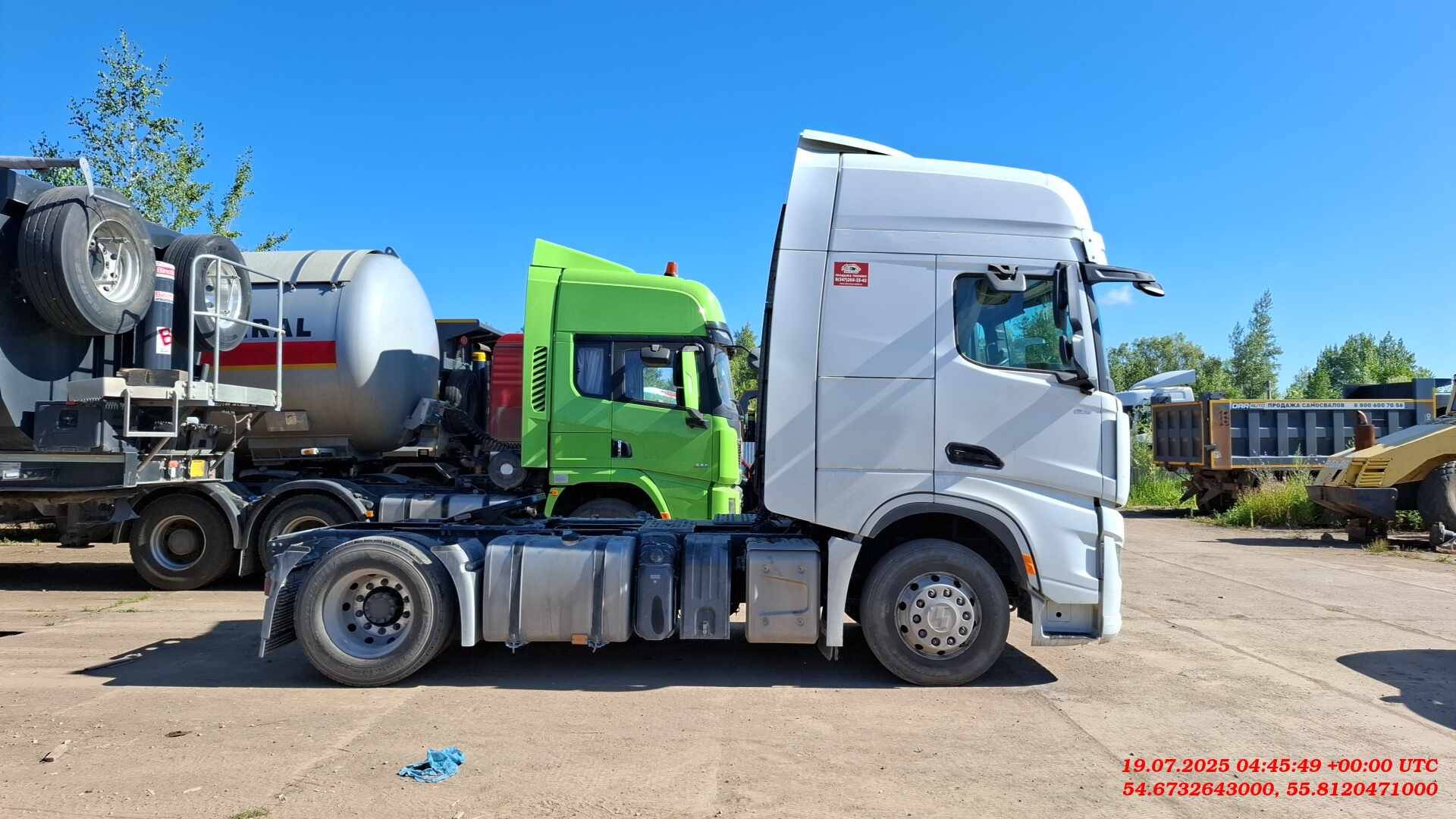 Shacman SX4188YY381,  60 711 км, 2023 года в лизинг