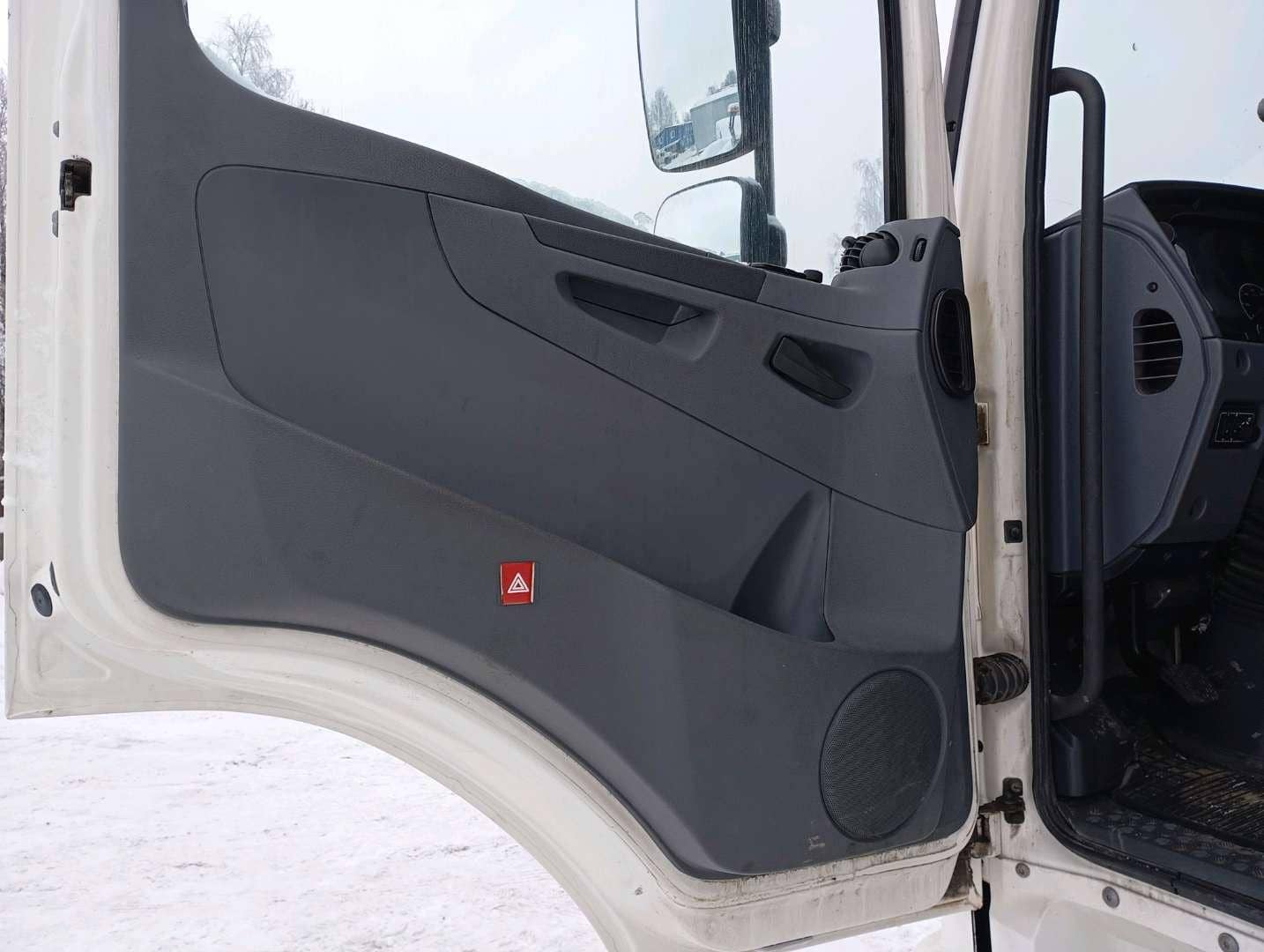 КАМАЗ 5490-5P CNG (M1840),  400 000 км, 2021 года в лизинг