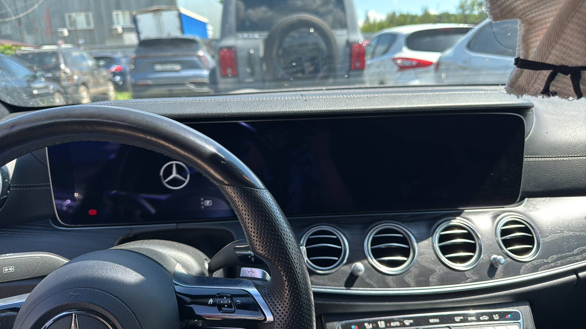 Mercedes-Benz E седан,  261 355 км, 2020 года в лизинг