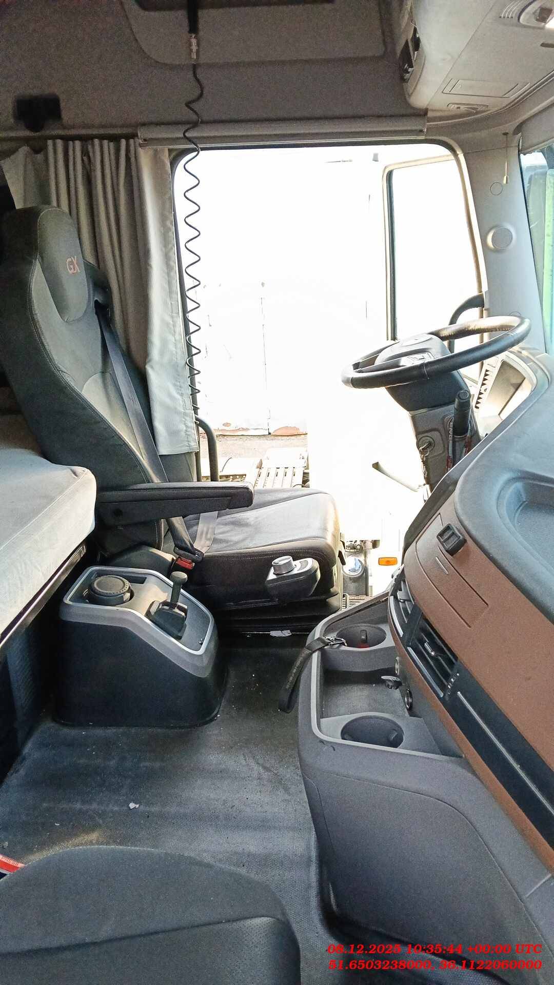 DongFeng DFH4180C2 4x2,  396 942 км, 2022 года в лизинг