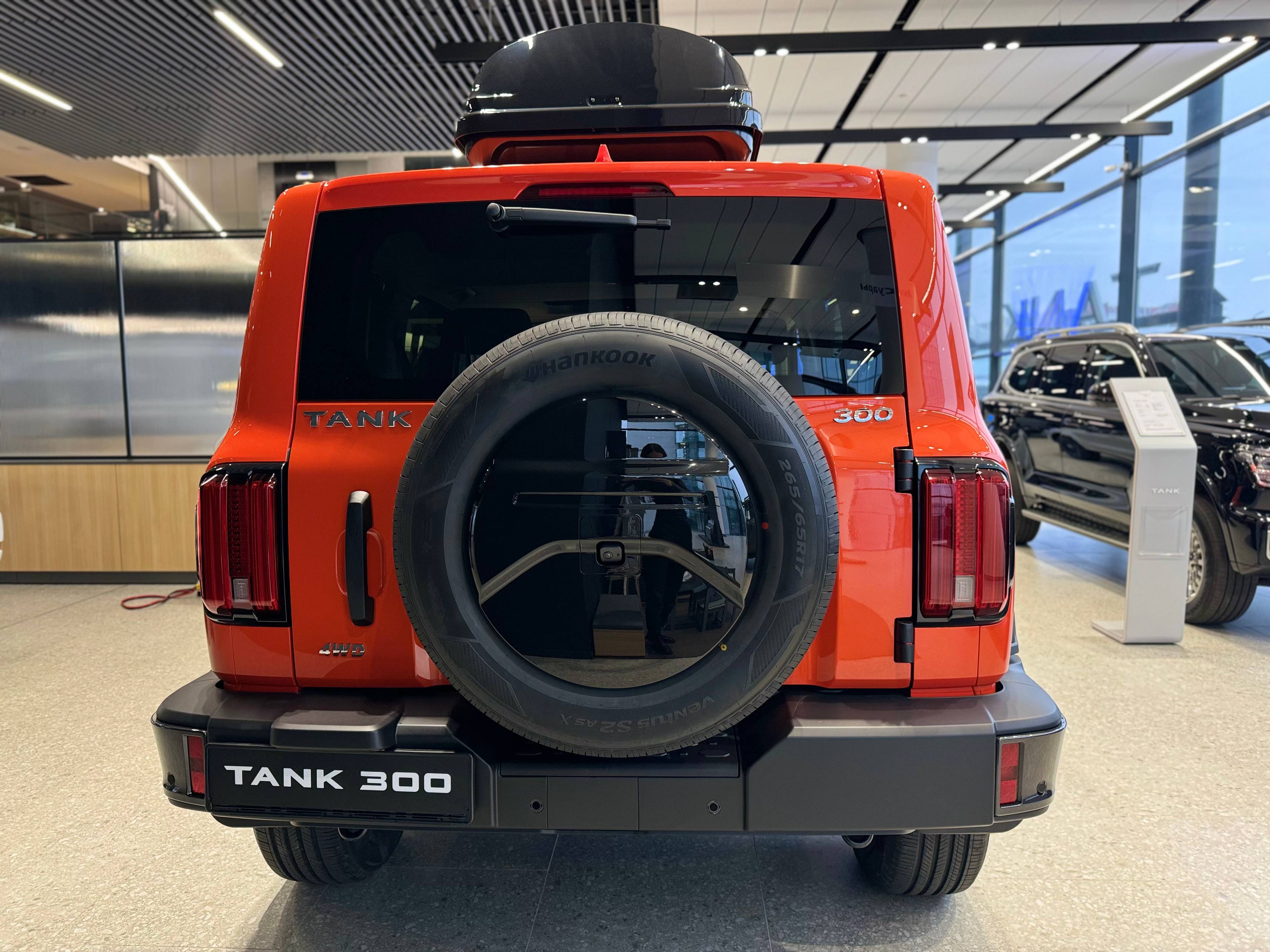Tank 300 City Premium 2.0 8AT 4WD