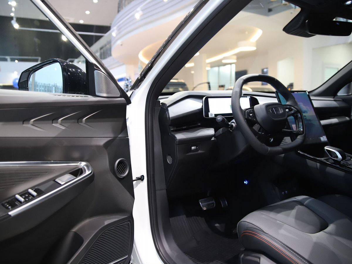 Geely Cityray Flagship Sport 1.5T 7DCT 2WD