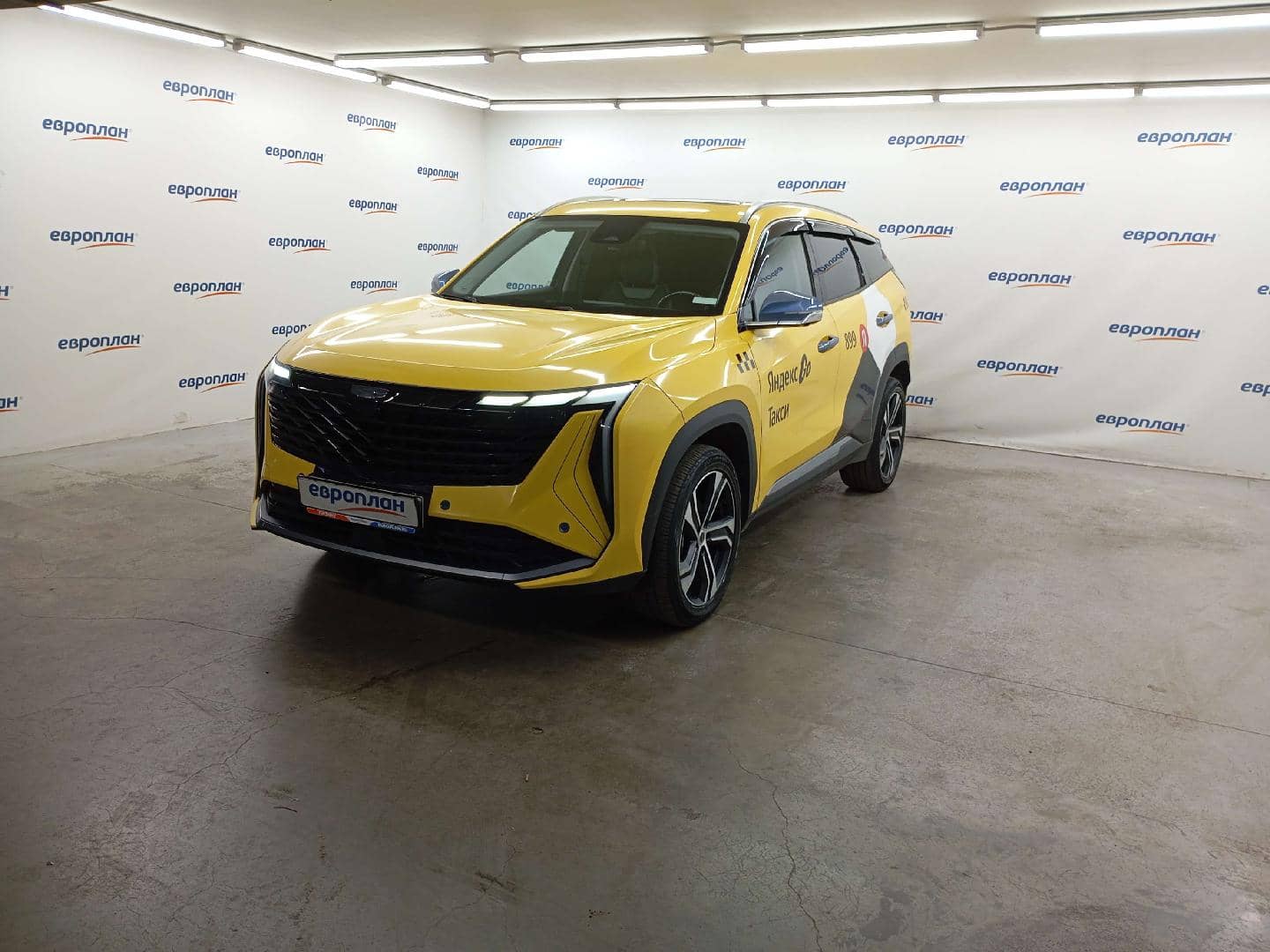 Geely Atlas,  139 974 км, 2024 года в лизинг
