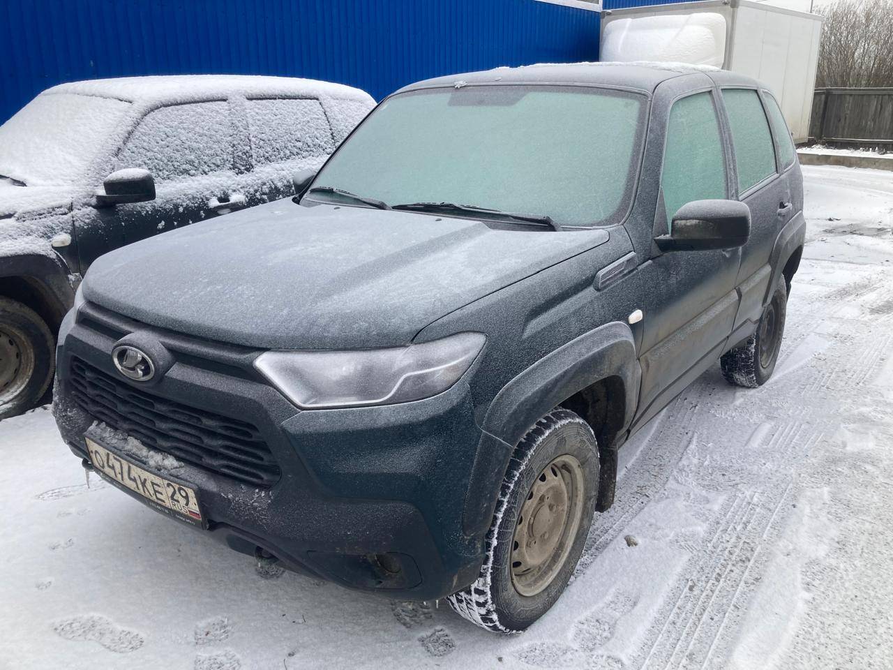 Lada Niva Travel