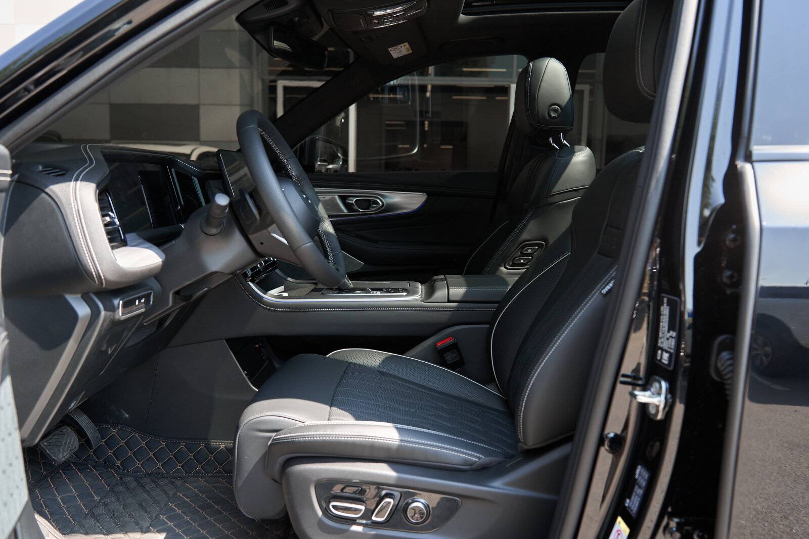 GAC GS8 GX 2.0 8AT 4WD