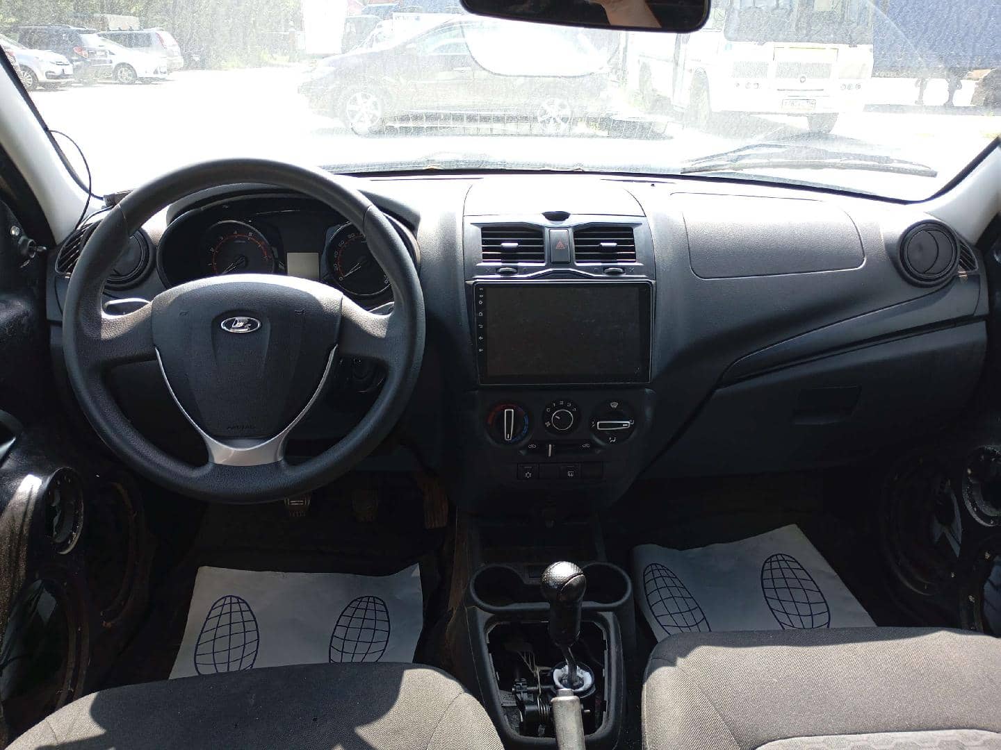 Lada Granta лифтбек, 2023 года в лизинг