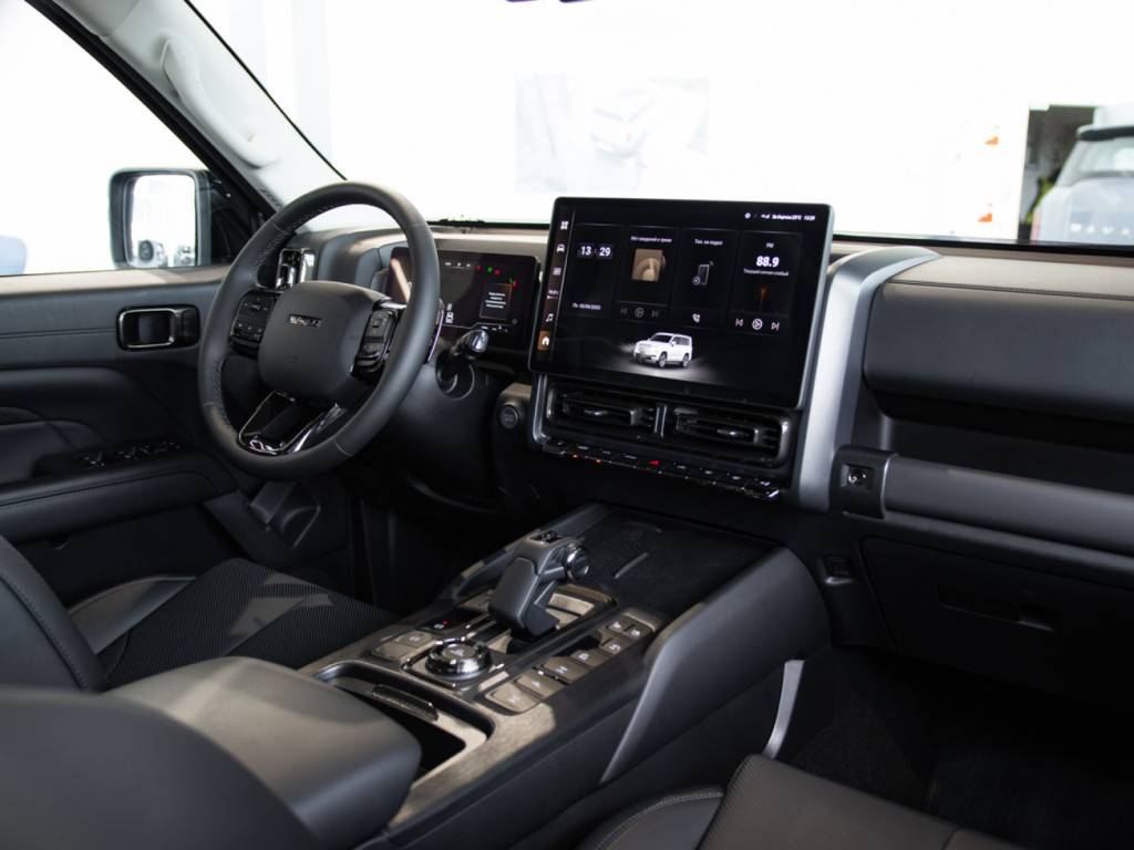 Haval H9 Premium 2.0T 8AT 4WD