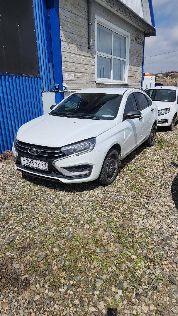 Lada Vesta седан,  74 942 км, 2023 года в лизинг