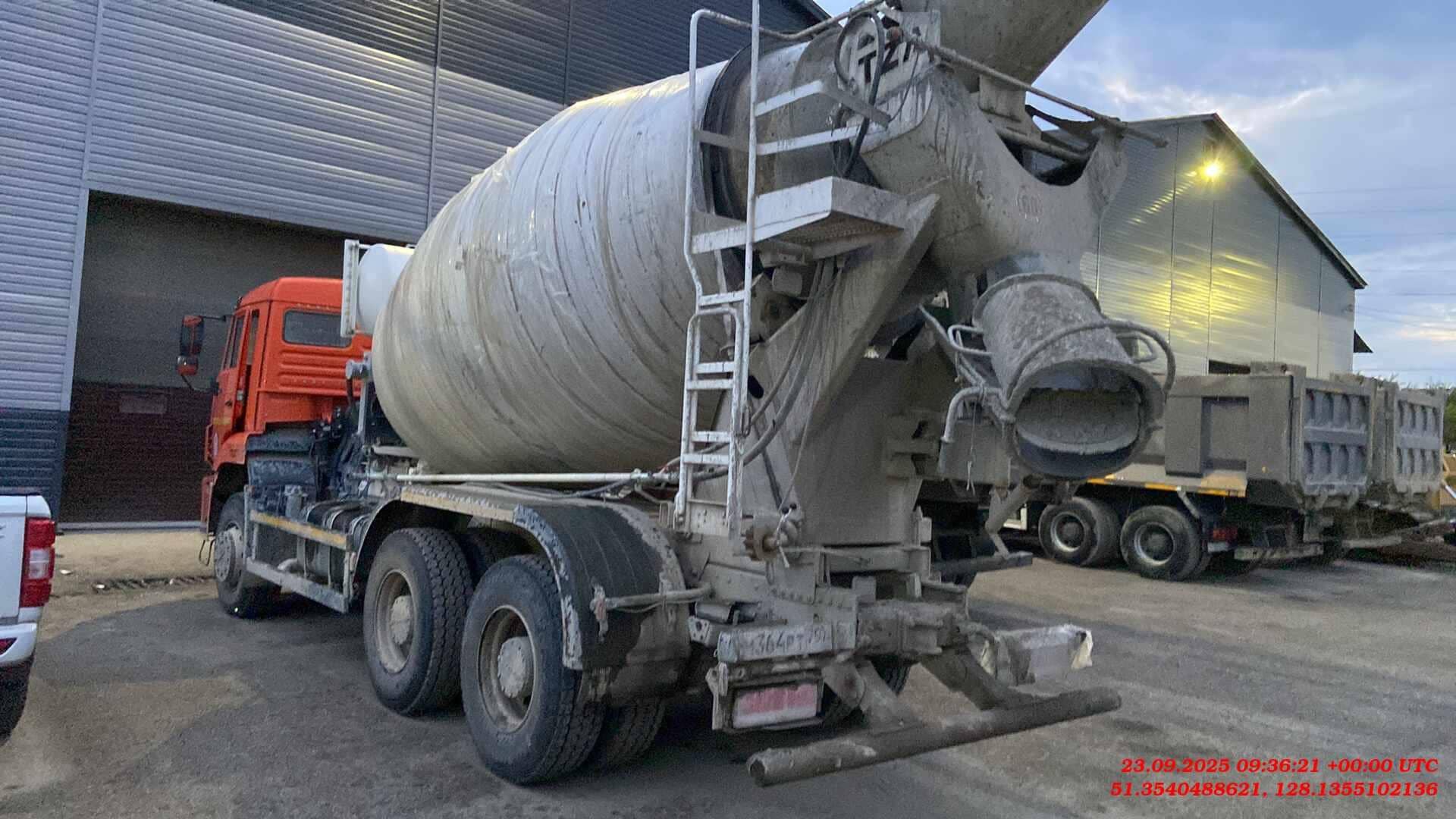 КАМАЗ 6520-56,  121 255 км, 2024 года в лизинг