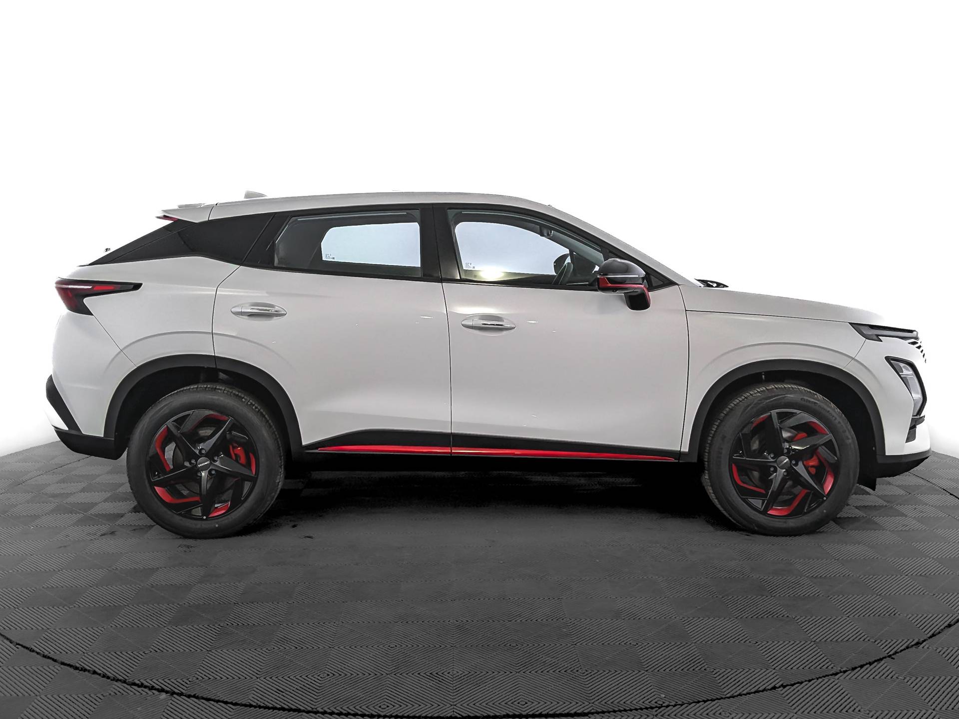 OMODA C5 Supreme 1.6 DCT AWD