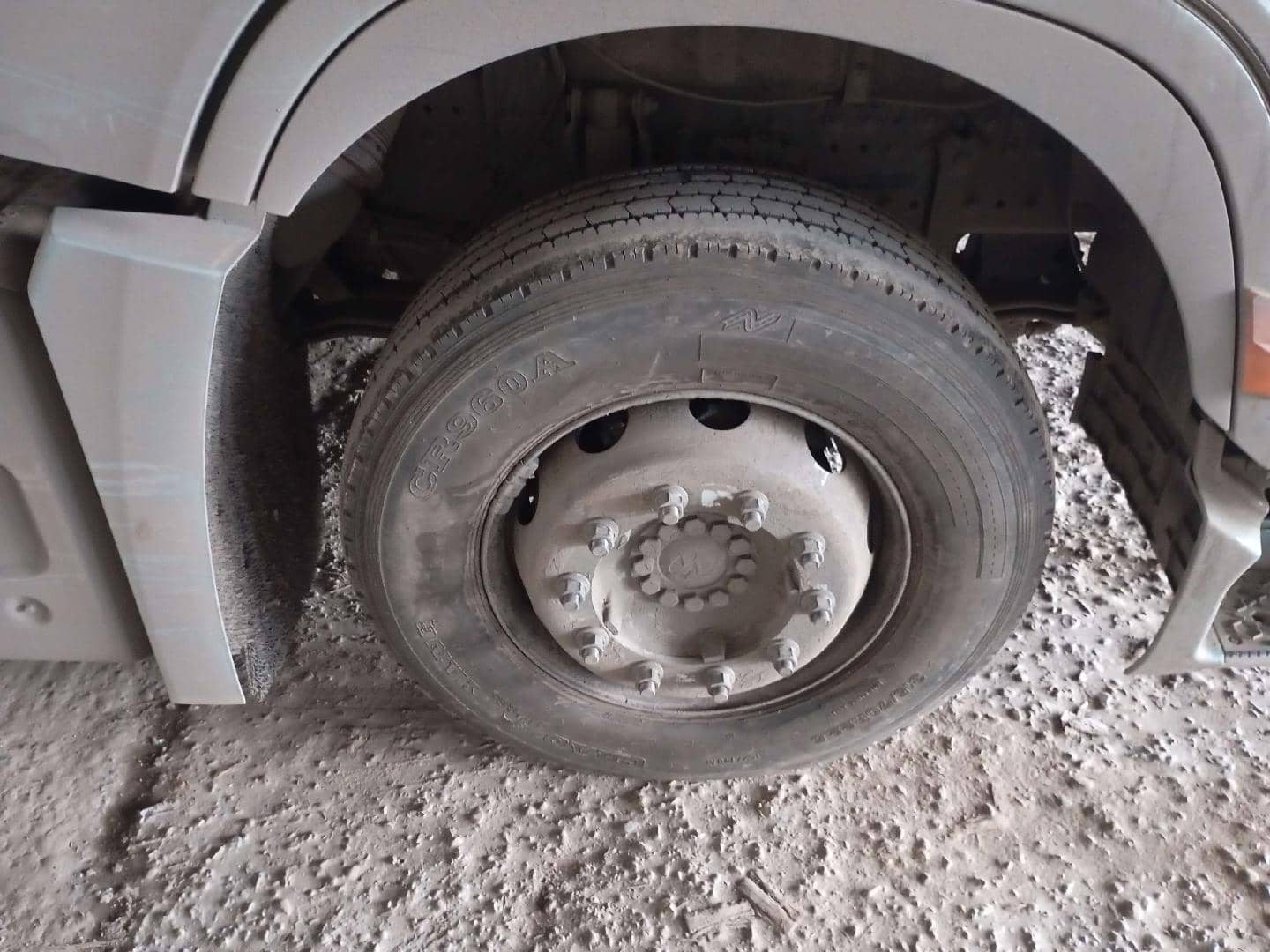 Shacman SX4188YY381,  349 568 км, 2023 года в лизинг