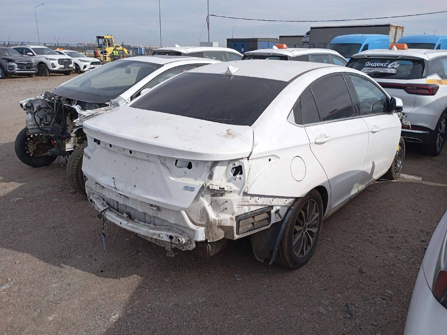 OMODA S5,  40 000 км, 2023 года в лизинг