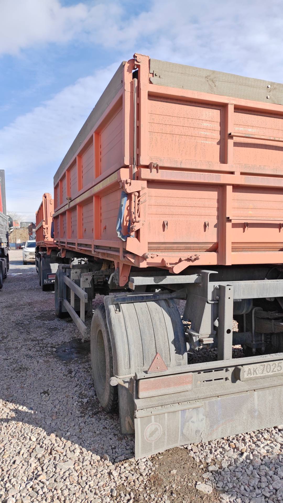 НЕФАЗ Самосвальный 8560, 2023 года в лизинг