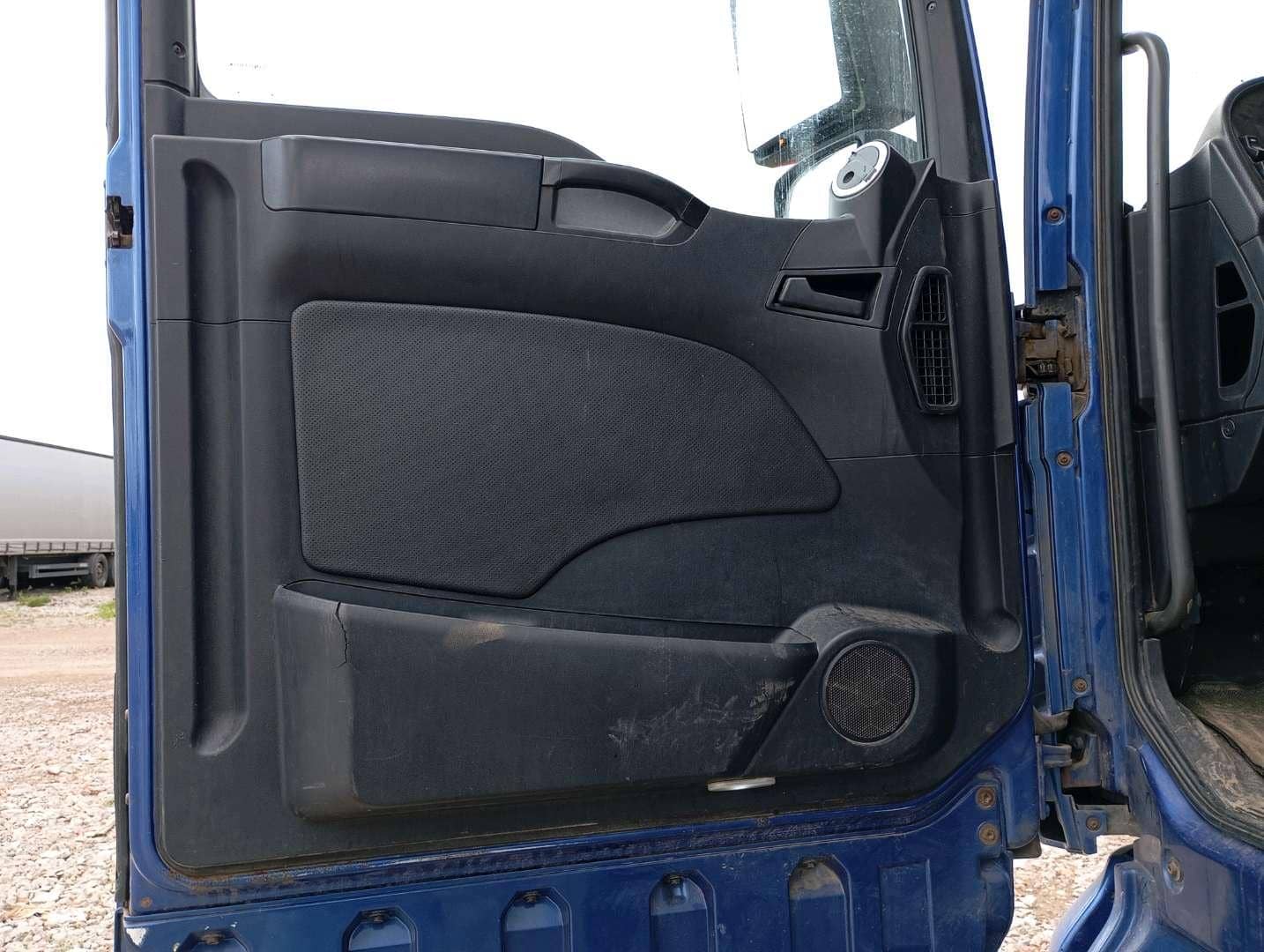 Sitrak C7H 4x2 ZZ4186V361HE,  700 000 км, 2022 года в лизинг