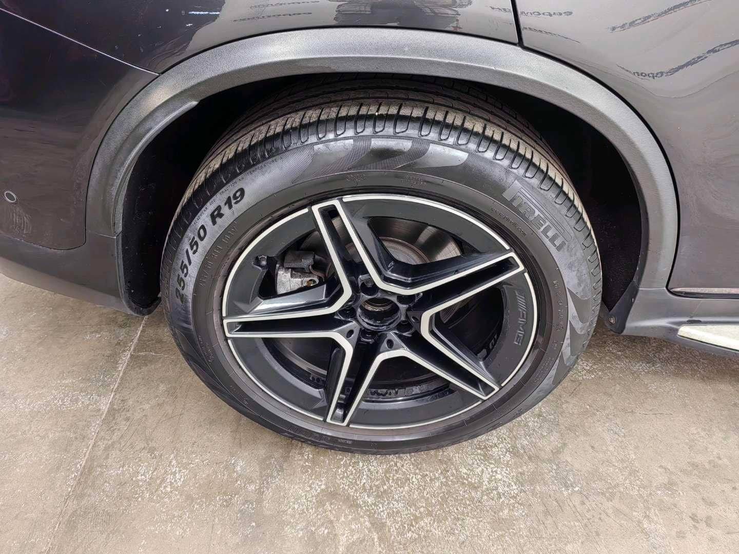 Mercedes-Benz GLC,  141 976 км, 2019 года в лизинг