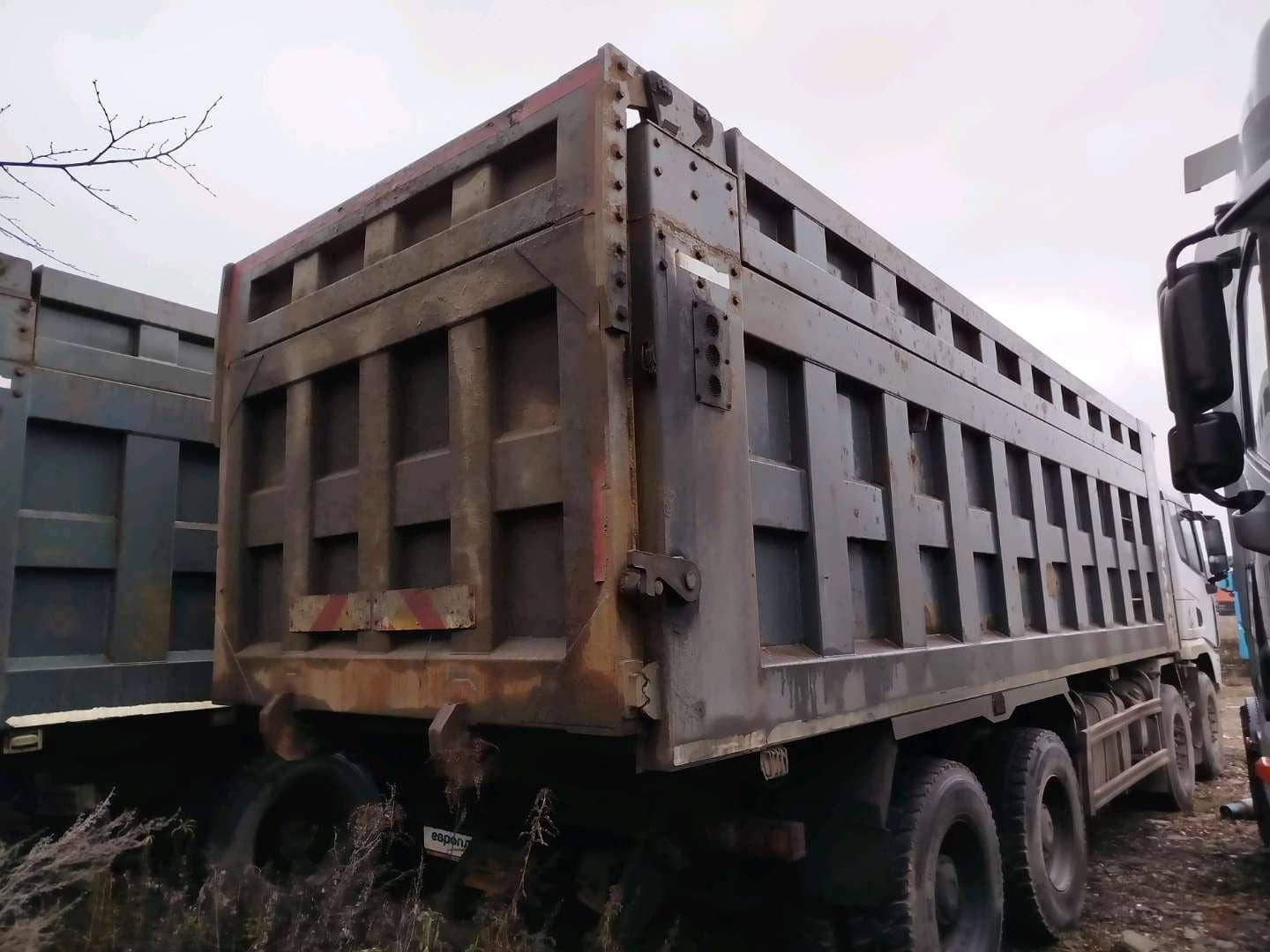 Shacman SX33186T366C,  328 184 км, 2022 года в лизинг