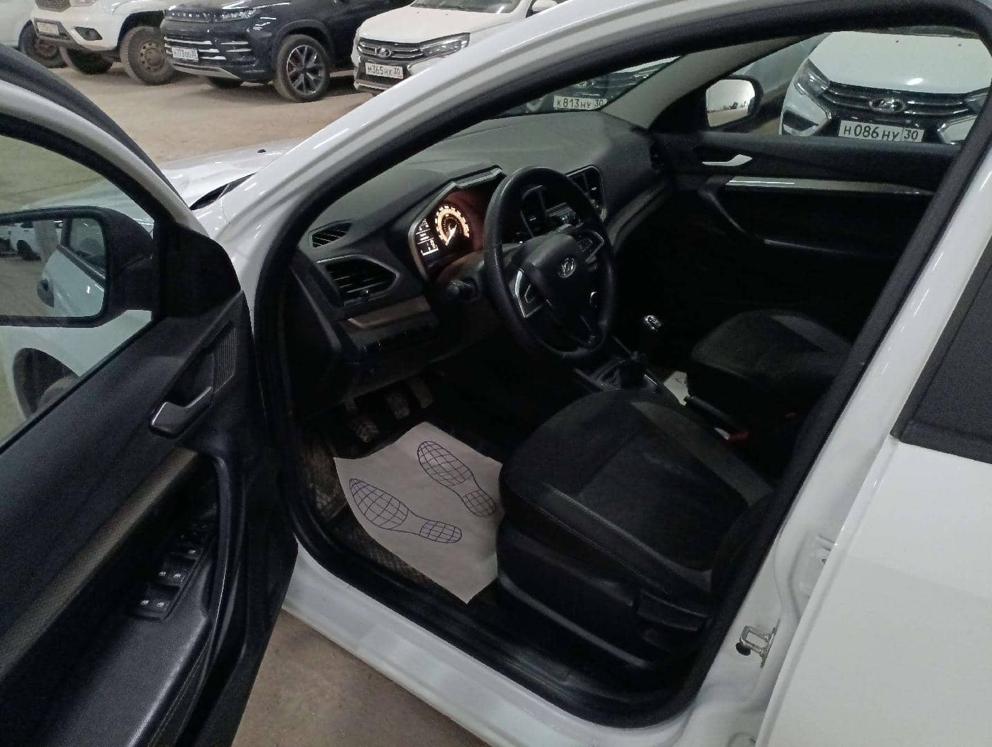 Lada Vesta седан,  108 195 км, 2023 года в лизинг