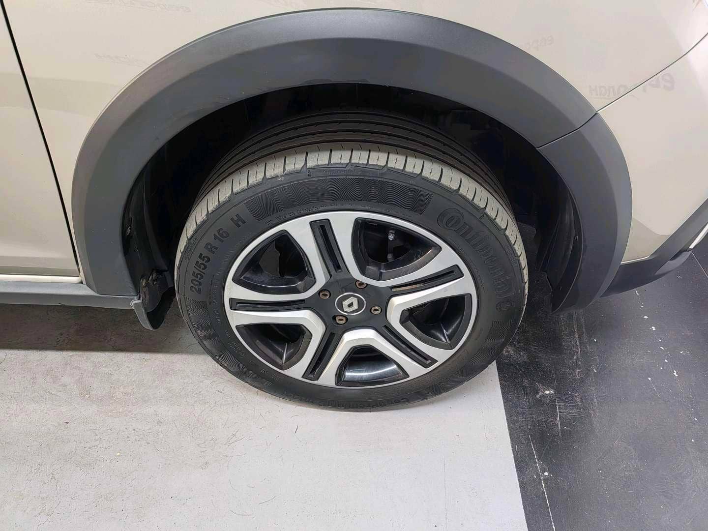 Renault Logan Stepway,  80 638 км, 2020 года в лизинг