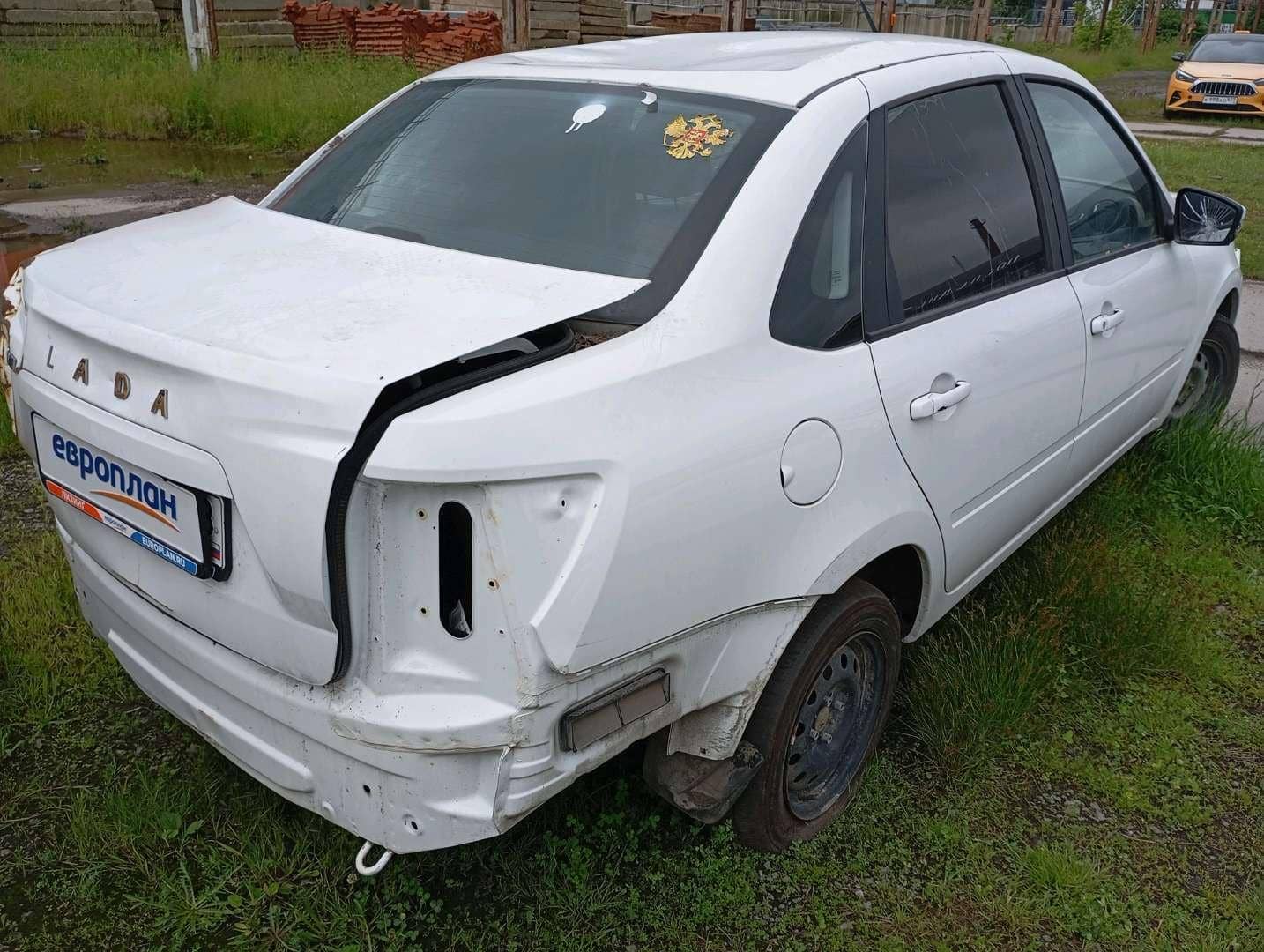 Lada Granta седан,  48 749 км, 2023 года в лизинг