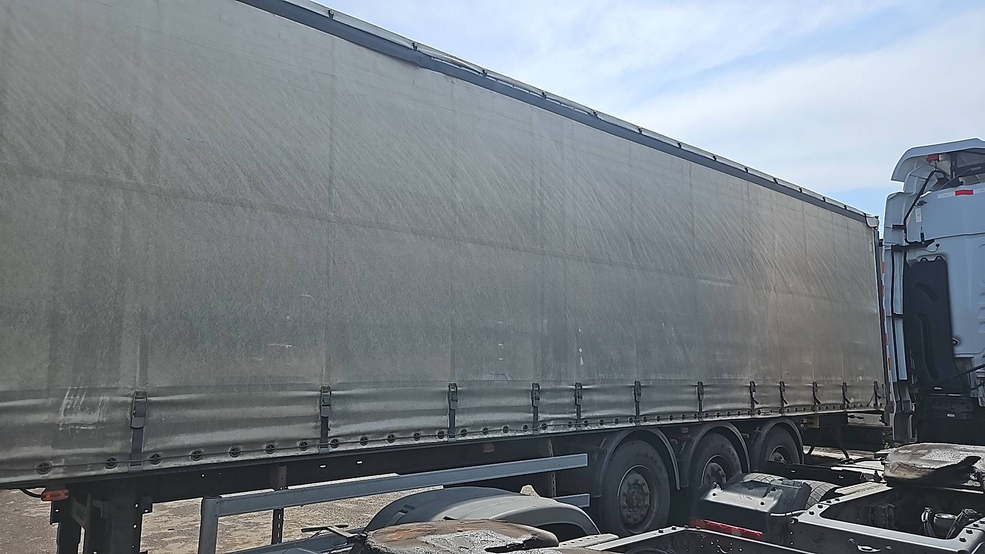 Uzautotrailer UAT-SCFG-9226.01, 2023 года в лизинг