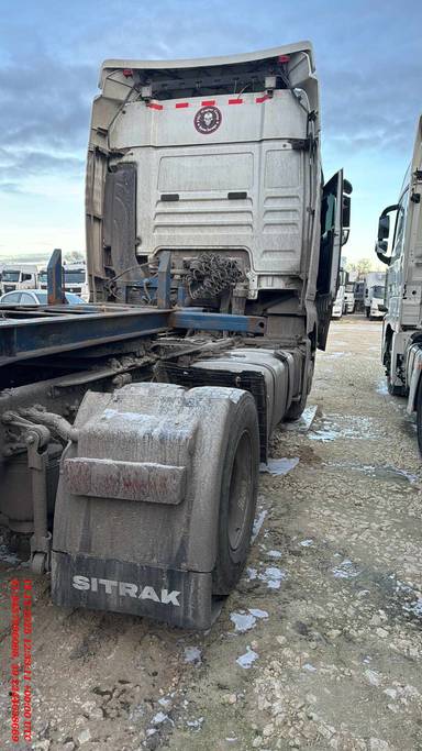 Sitrak C7H 4x2 ZZ4186V361HE