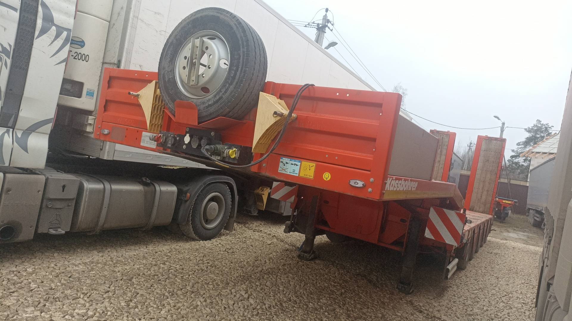 KASSBOHRER Тяжеловоз LB5E