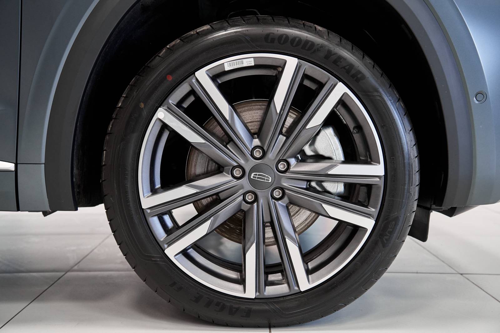 Geely Monjaro Exclusive 2.0T (238 hp) 8AT 4WD