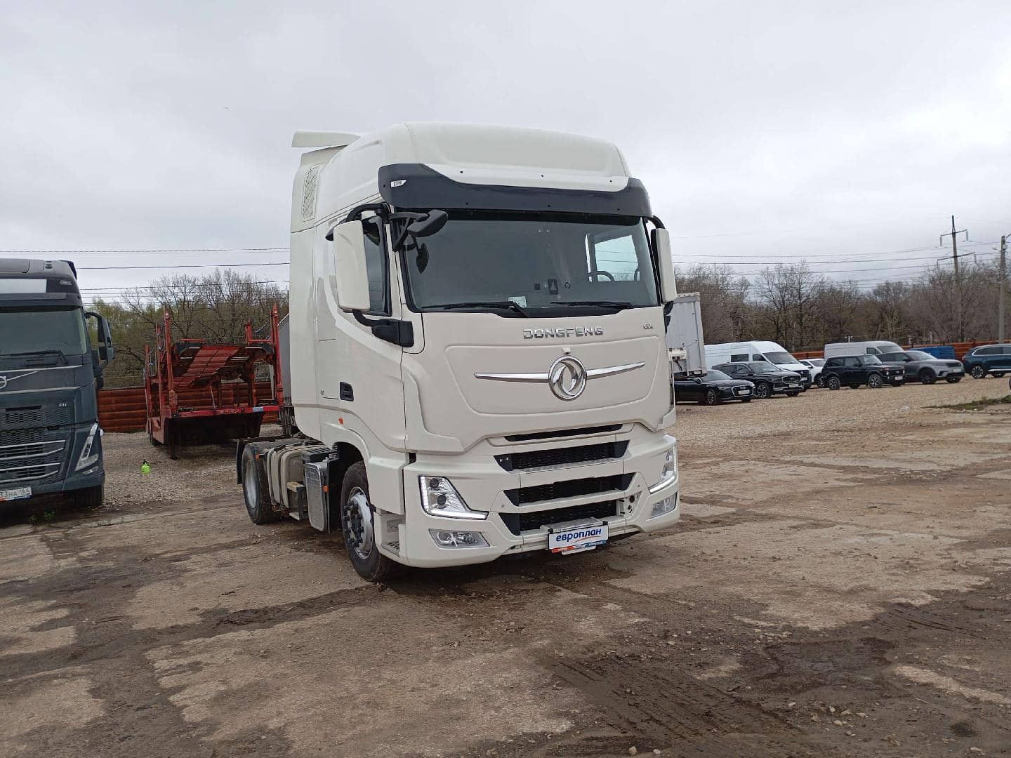 DongFeng GX DFH4180 4x2,  401 041 км, 2024 года в лизинг