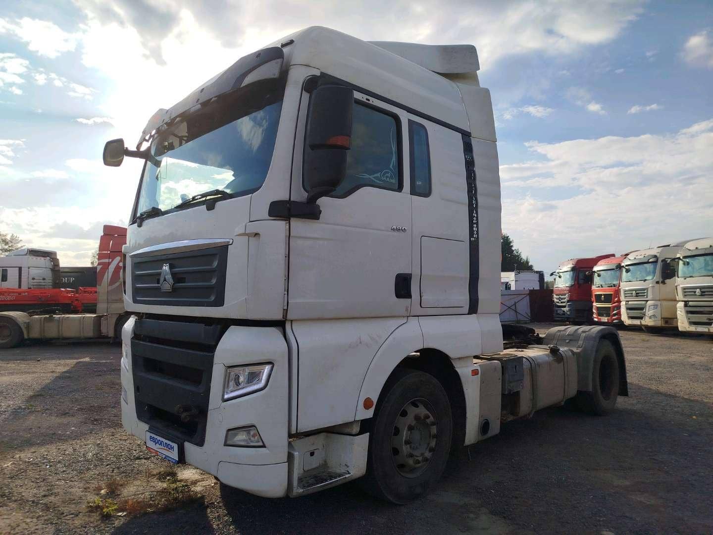 Sitrak C7H 4x2 ZZ4186V361HE,  717 775 км, 2022 года в лизинг