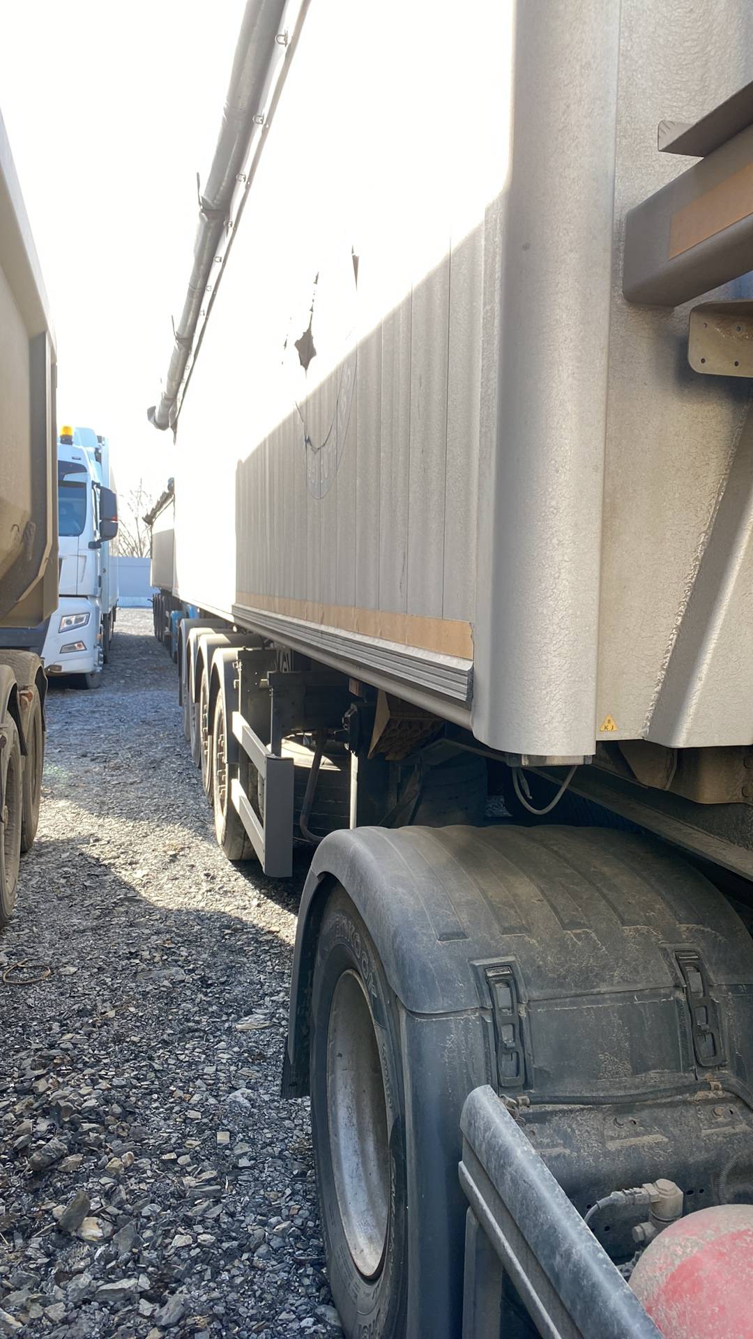 BODEX Самосвальный KIS 4WA1 40 м³, 2022 года в лизинг