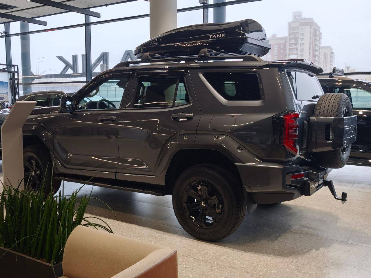 Tank 400 2.0T AT 4WD Premium