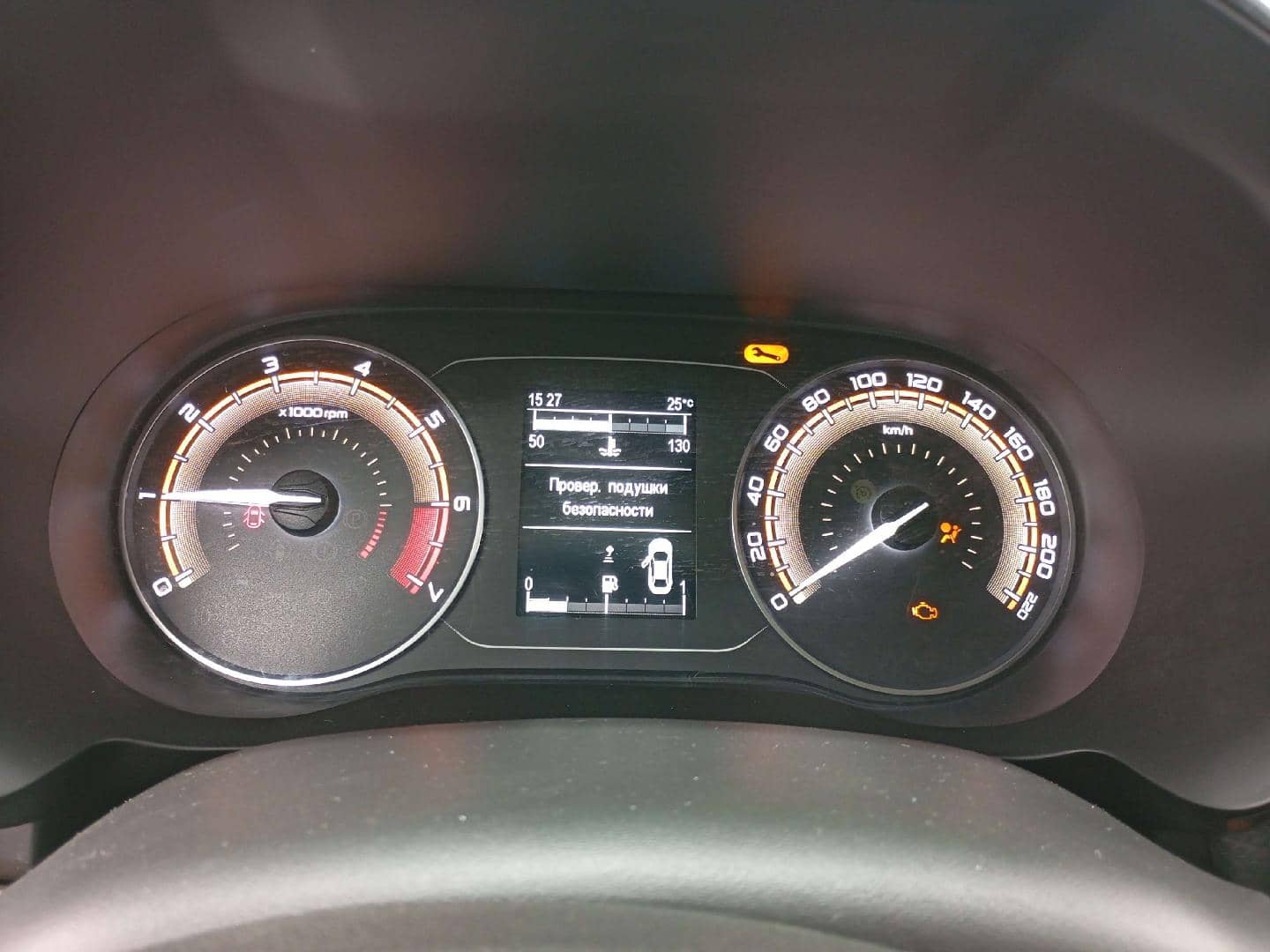 Lada Vesta Кросс,  84 000 км, 2023 года в лизинг