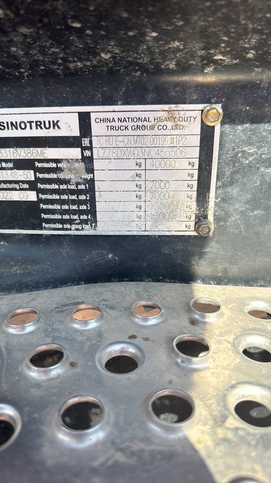 Sitrak ZZ3316V386ME,  84 059 км, 2022 года