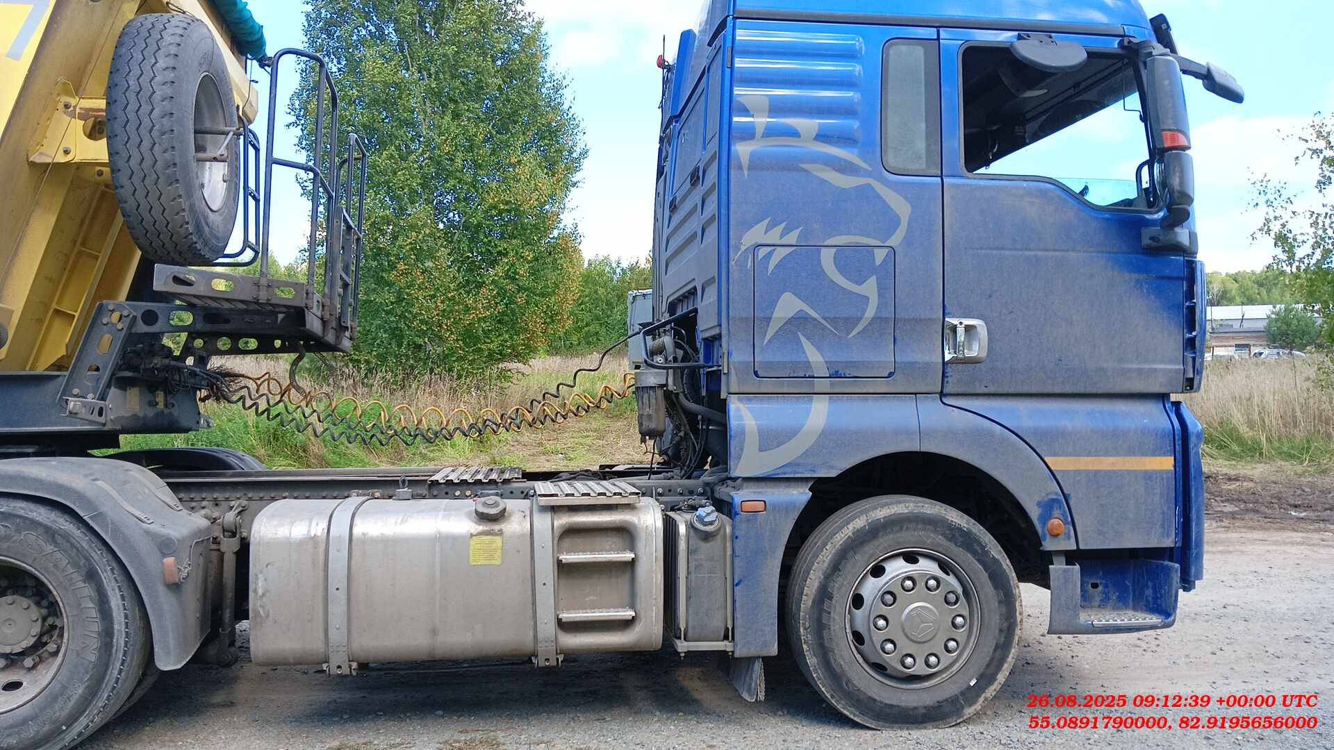 Sitrak С7Н 6×4 ZZ4256V364HE,  324 401 км, 2023 года в лизинг