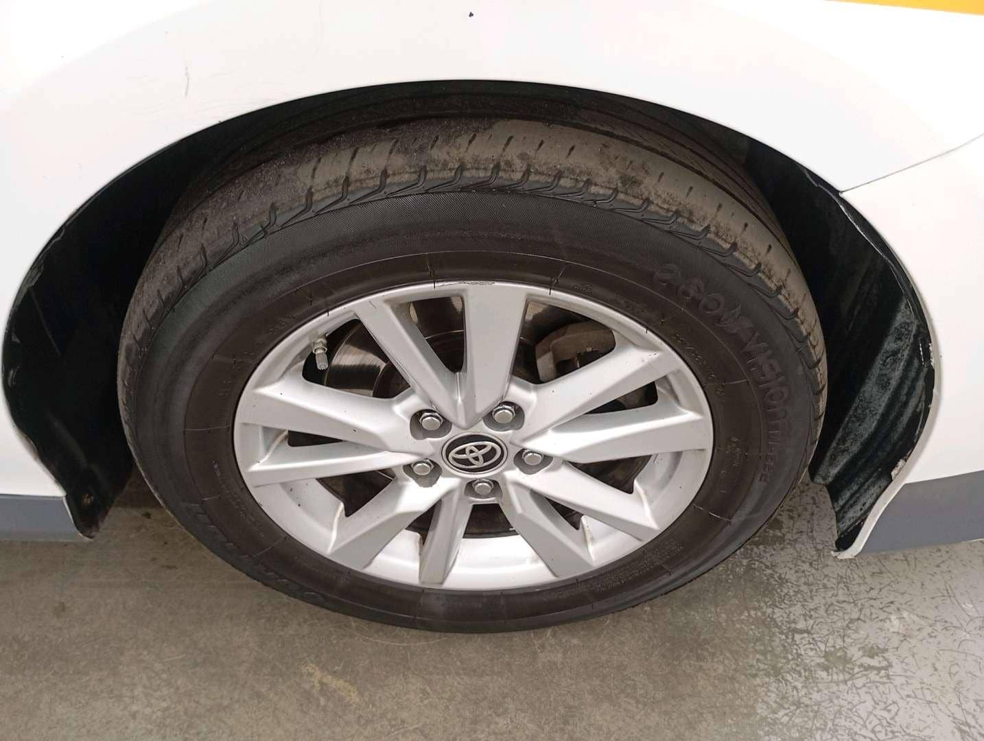Toyota Camry,  265 821 км, 2020 года в лизинг