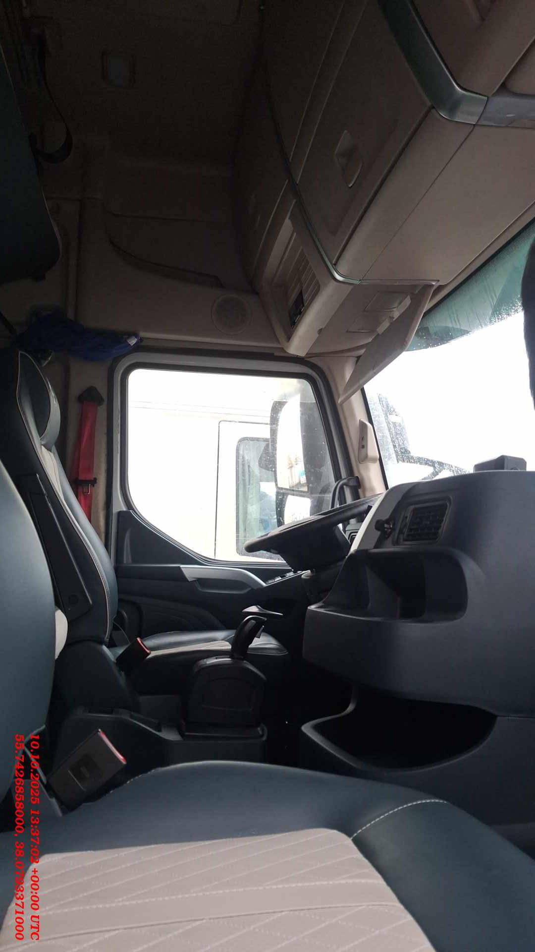 CHENGLONG H7 (Тягч),  212 981 км, 2023 года в лизинг