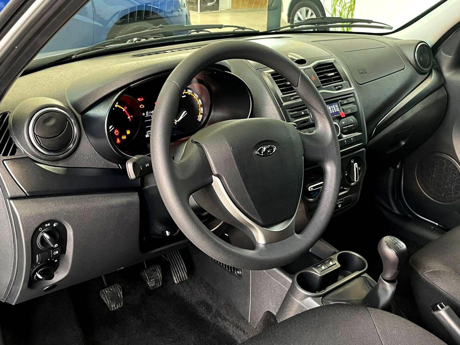 Lada Granta седан Comfort 24 1.6 106hp 5MT