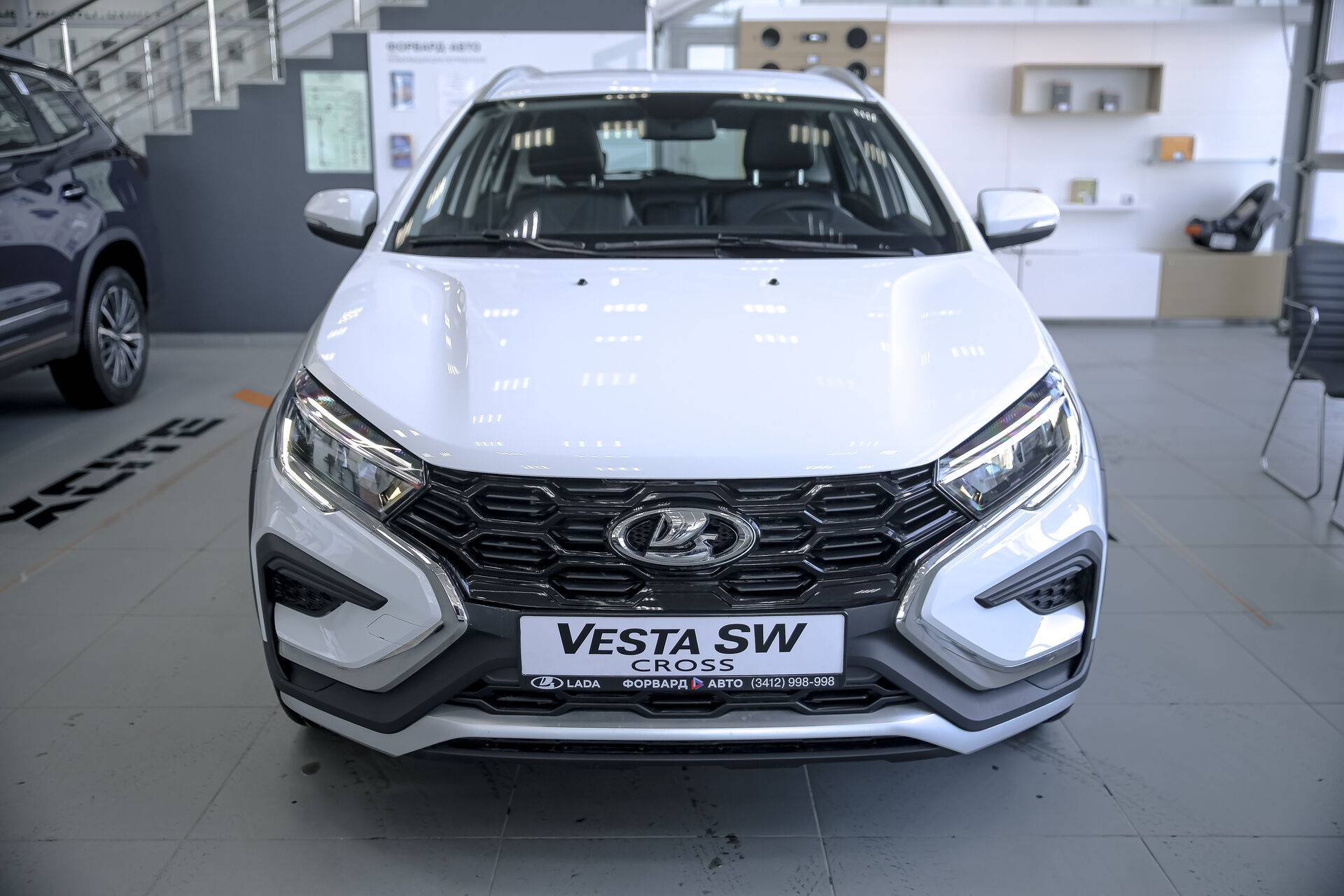 Lada Vesta SW Cross Enjoy 24 1.6 106hp 5MT