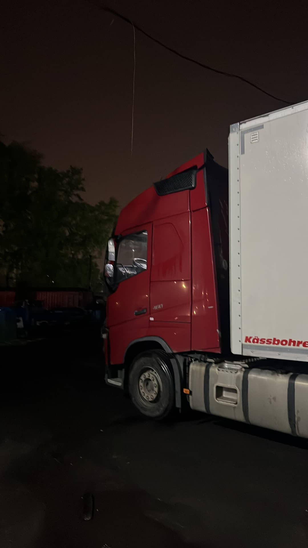 Volvo FH 460 4x2 (FH Globetrotter),  1 300 008 км, 2017 года в лизинг