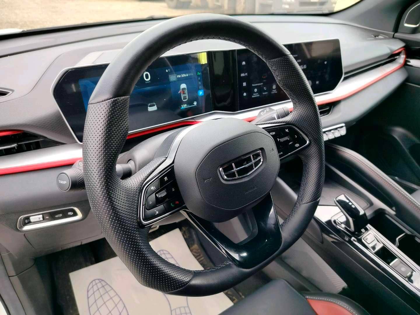 Geely Coolray,  58 526 км, 2023 года в лизинг