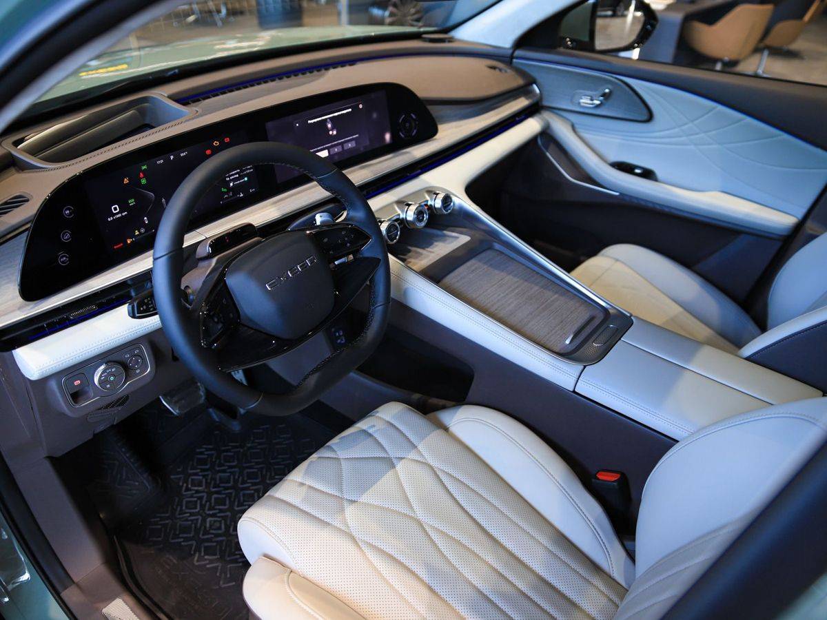 EXEED RX Premium 2.0 TGDI 8AT AWD