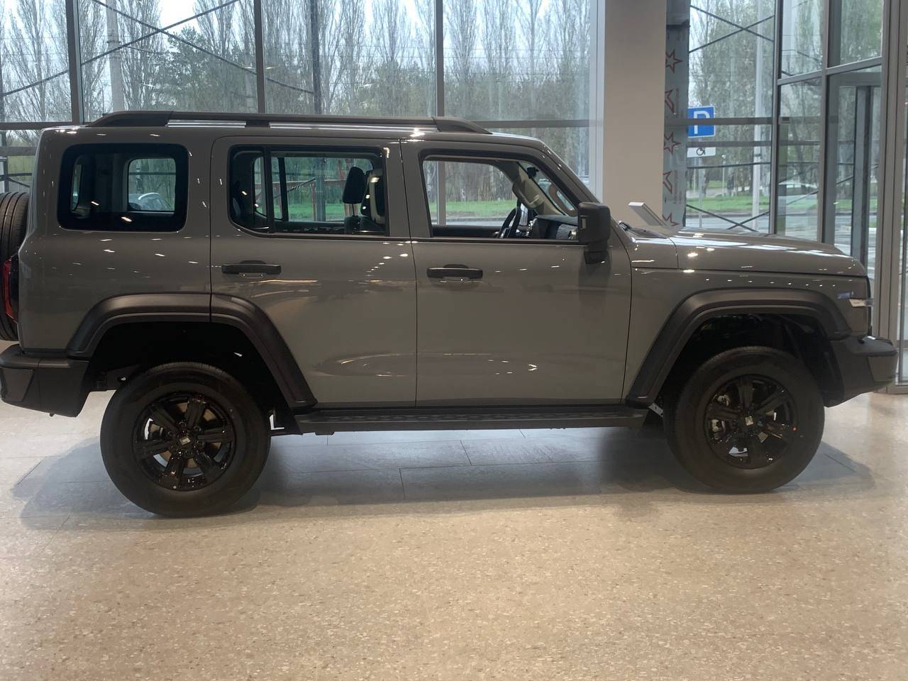Tank 300 Adventure 2.0 8AT 4WD