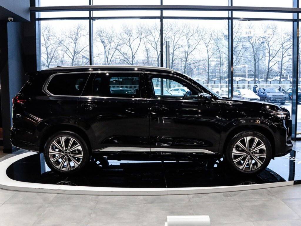 EXEED VX President 7 мест 2.0T 8AT 4WD