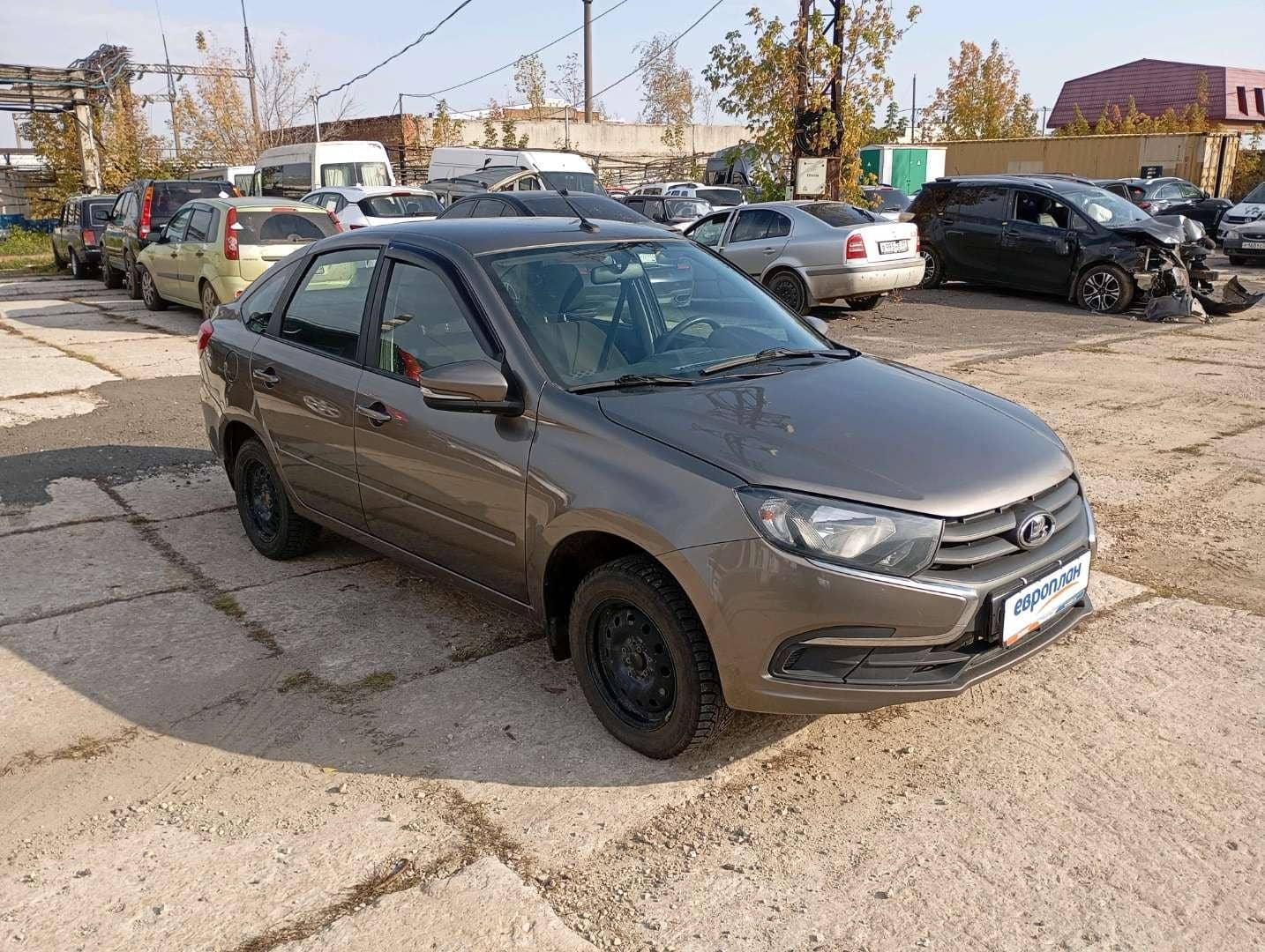 Lada Granta лифтбек,  101 361 км, 2024 года в лизинг