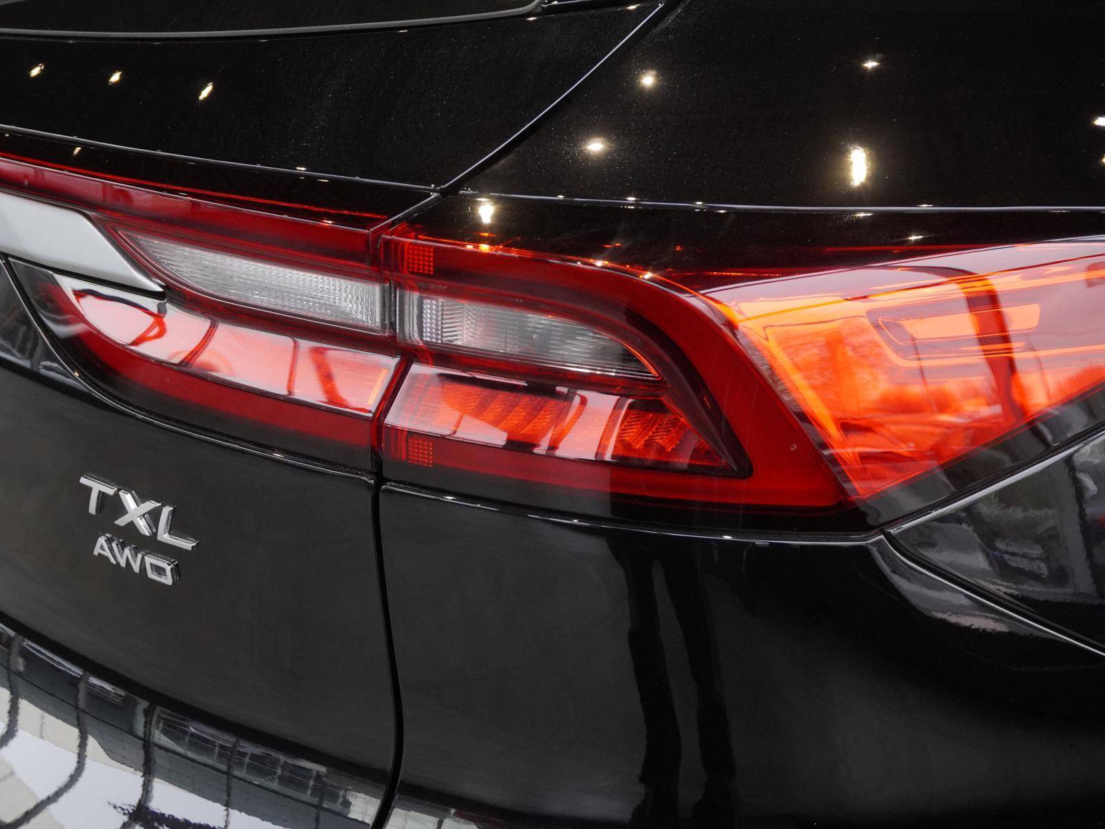 EXEED TXL Premium 2.0 TGDI 8AT AWD