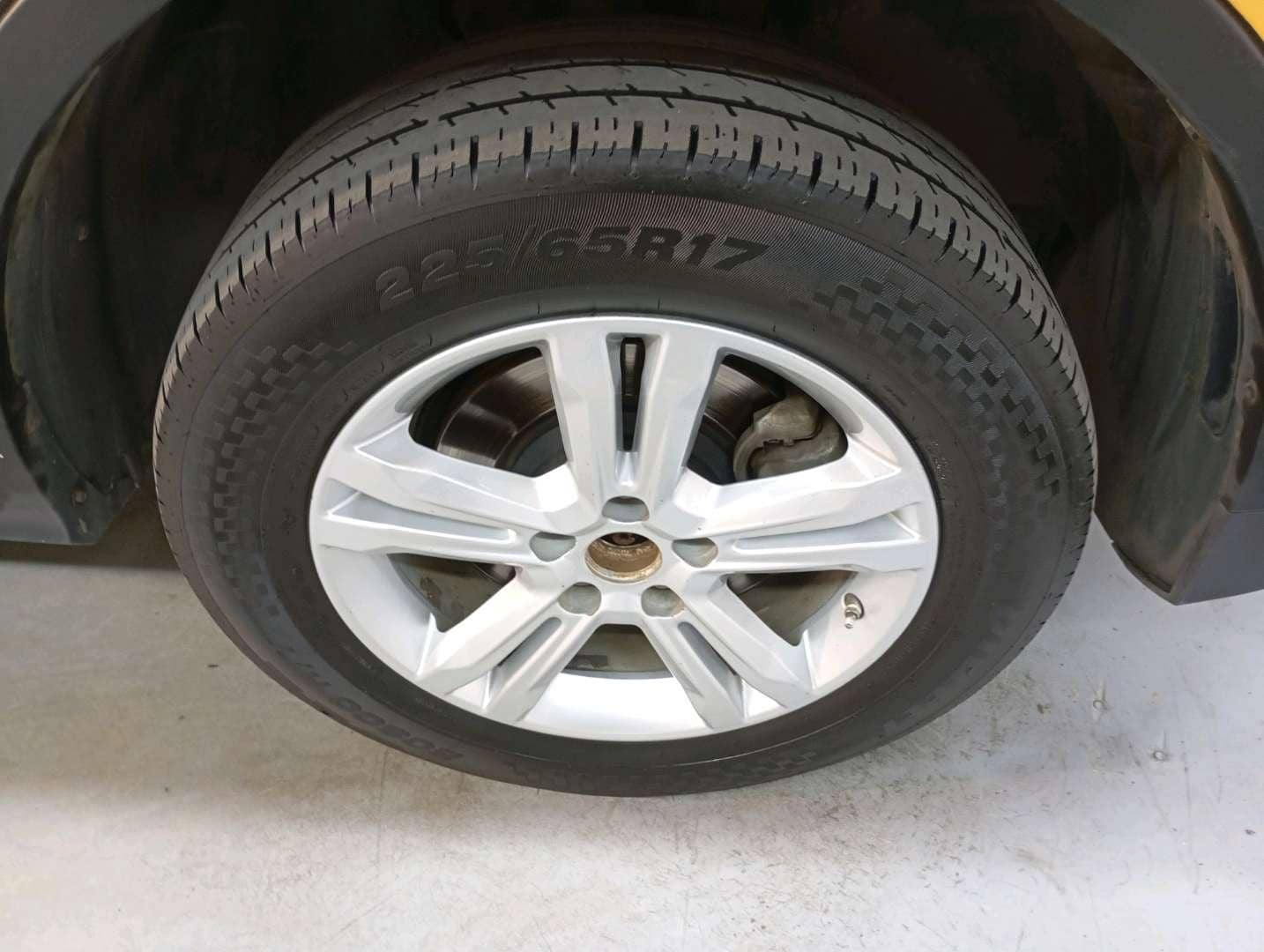 Geely Atlas Pro,  225 403 км, 2023 года в лизинг