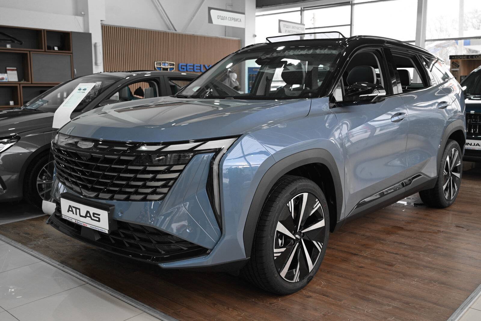 Geely Atlas Flagship 2.0T 8AT 4WD
