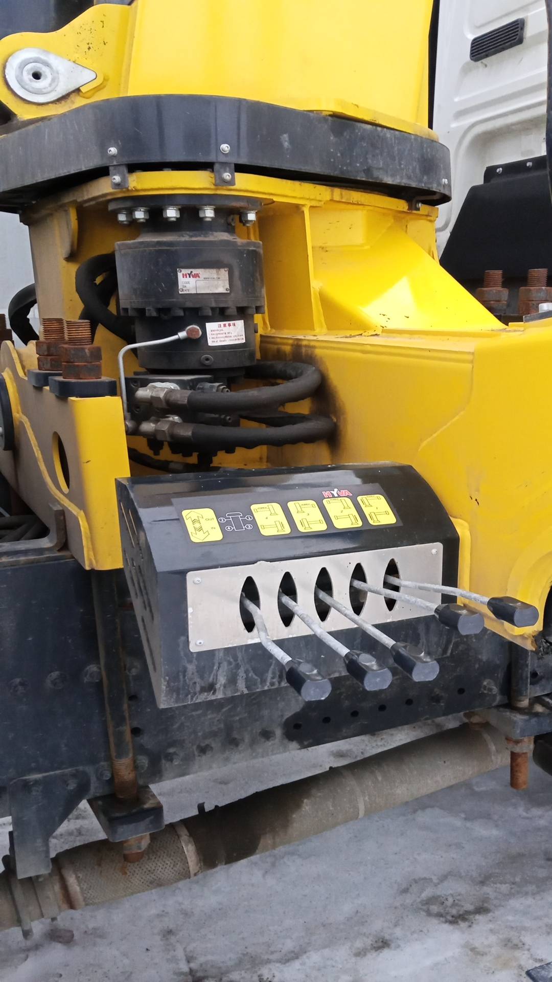 HOWO ZZ5257JSQN584GE1 6х4,  20 606 км, 2025 года в лизинг