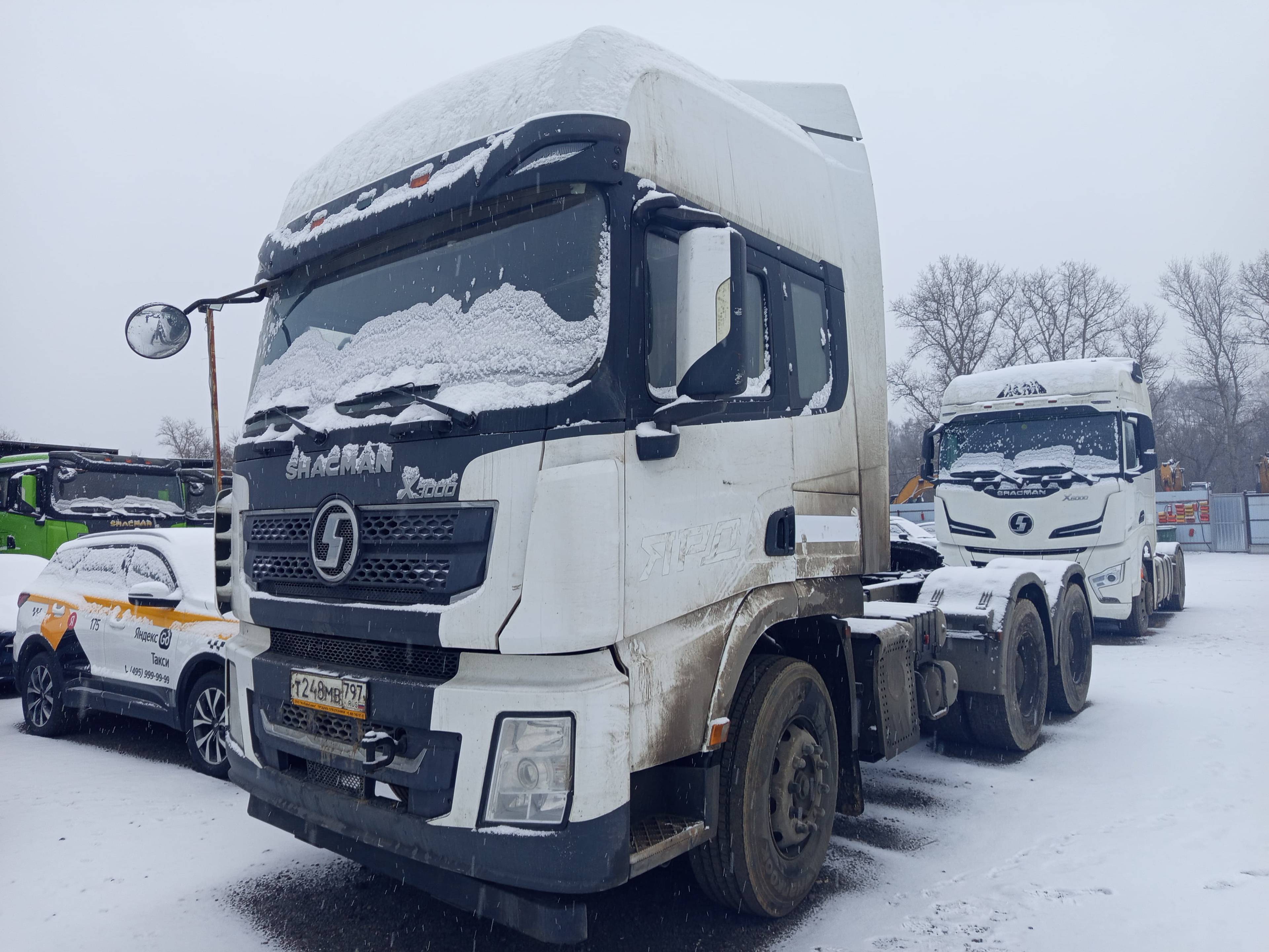 Shacman SX42584V324